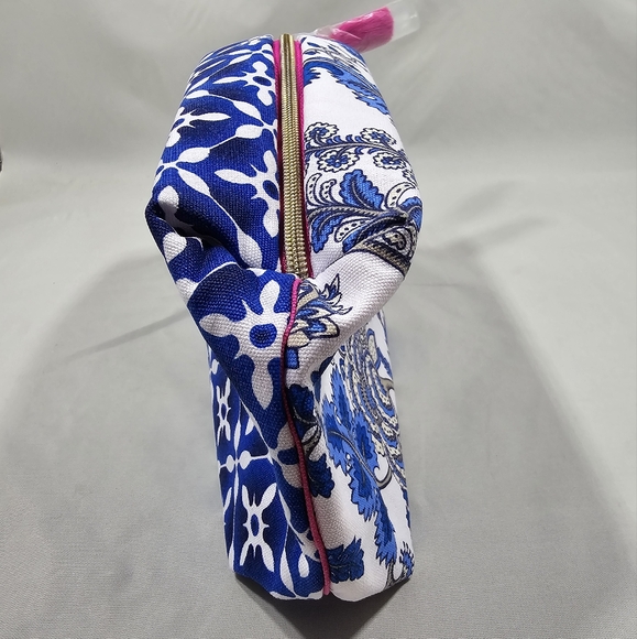 NEW! ESTEE LAUDER Blue Flower Printed  Cosmetic Makeup Bag, 2 Side Look, SAMPLES - Picture 10 of 16